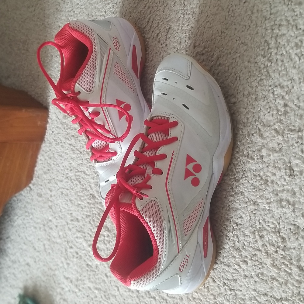 Yonex badminton shoes
